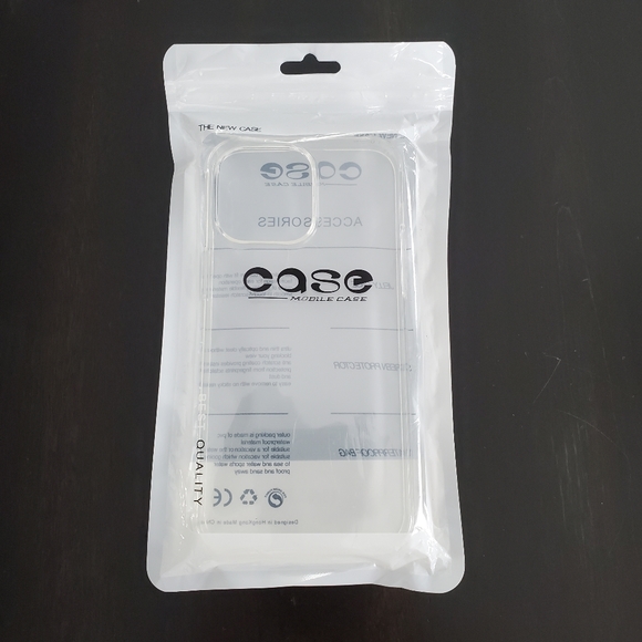 NEW iPhone Pro Max Clear Shockproof Case - Picture 4 of 5